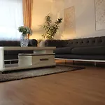 16-Fratelli Apartments Stadthalle